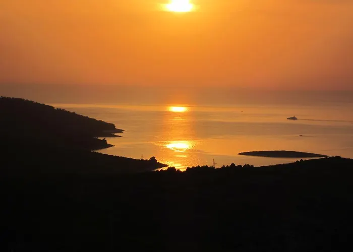 Matkovic 3* Hvar Town