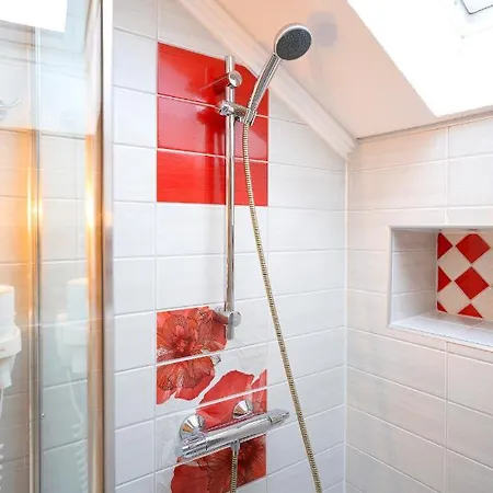 Matkovic 3* フヴァル