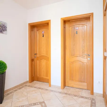 Gasthuis Matkovic Hvar Town