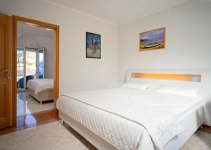 Matkovic Guest house Hvar Town